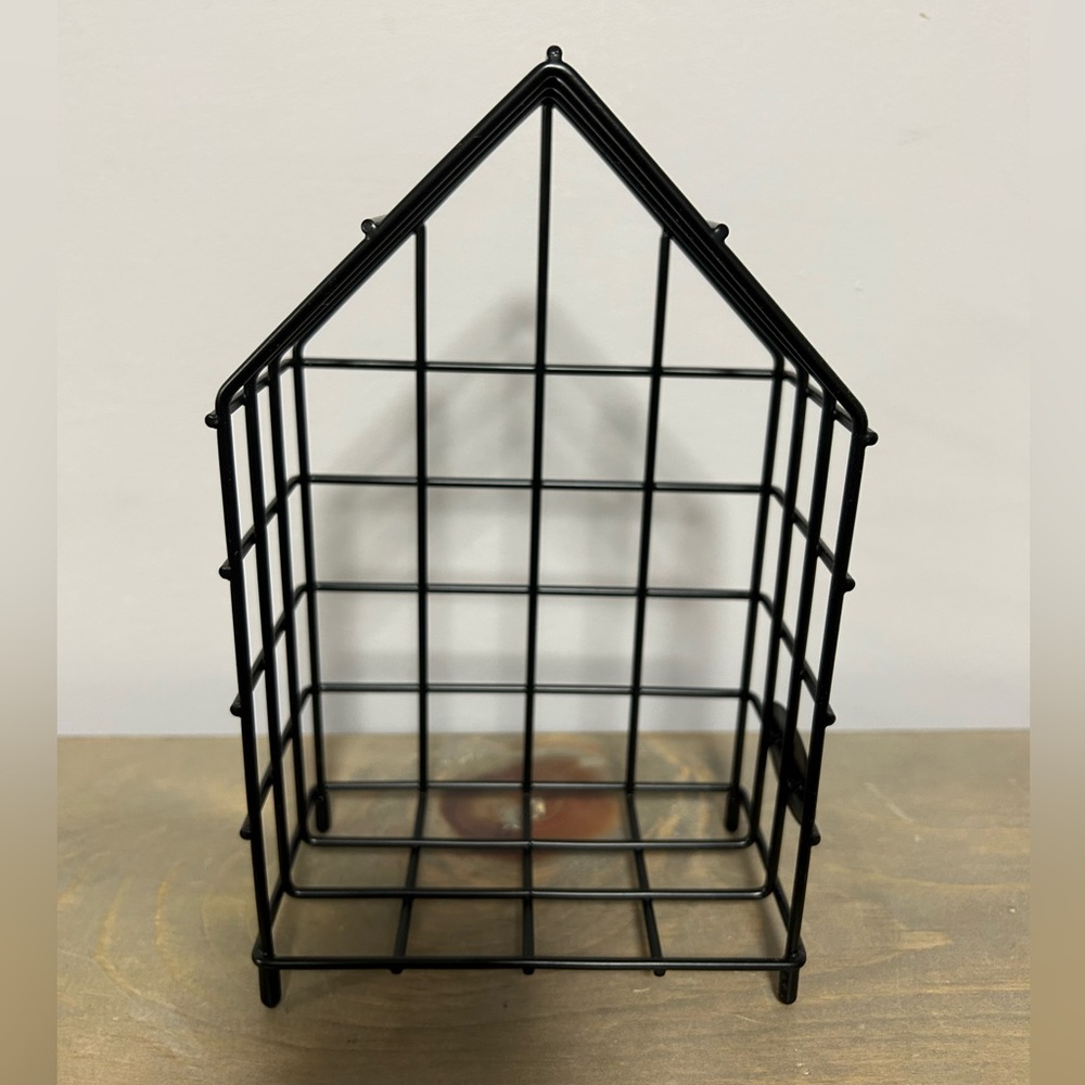 Norwex Black Metal Wire House-Shaped Organizer
